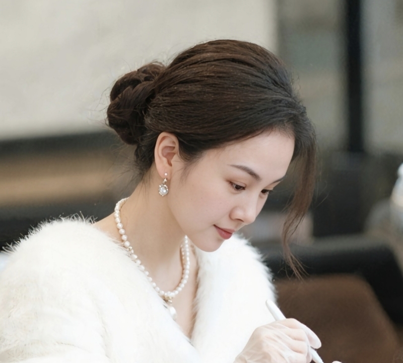 欣欣的第一张照片--承德相亲服务中心