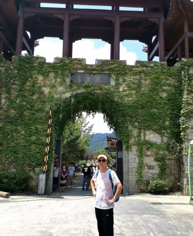 品心人的第一张照片--承德相亲服务中心