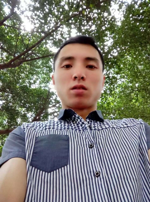 陈浩的第三张照片--承德相亲服务中心