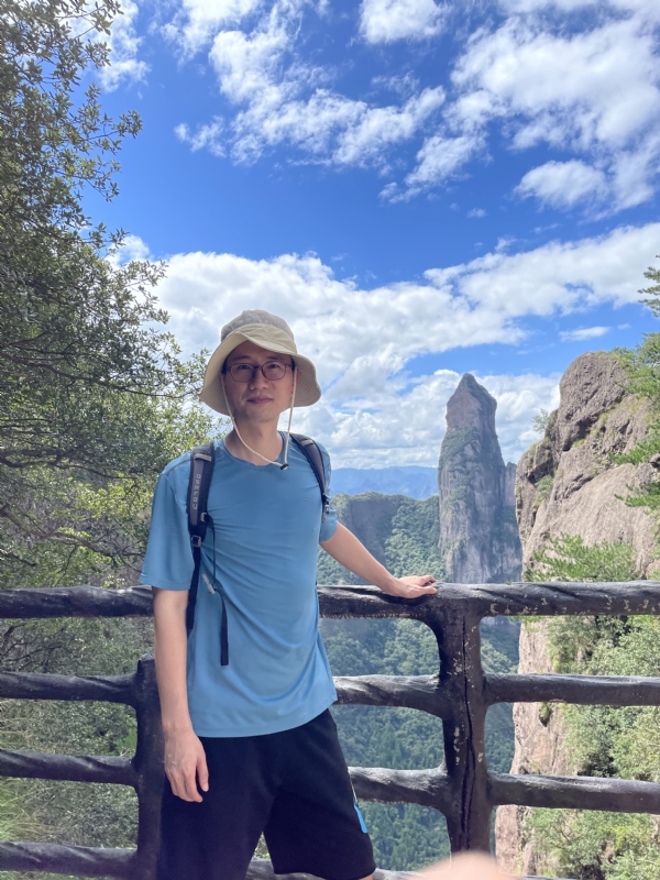 陈留的第二张照片--承德相亲服务中心