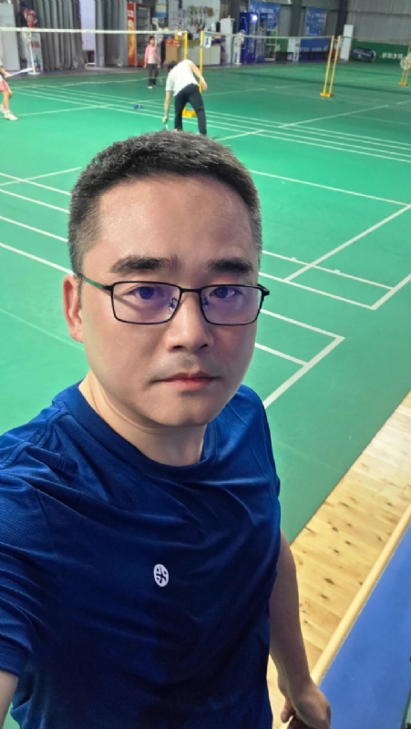 书中隐的第一张照片--承德相亲服务中心