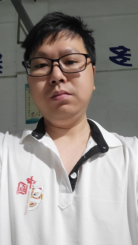 义星人的第一张照片--承德相亲服务中心