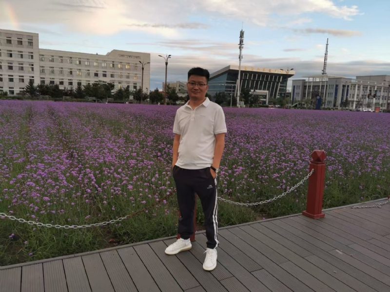 成成的第一张照片--承德相亲服务中心