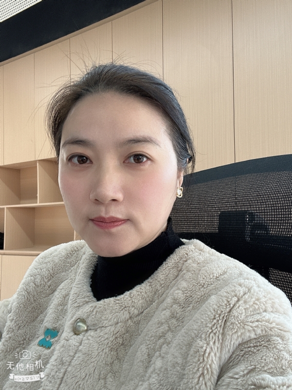 瑜妍的第一张照片--承德相亲服务中心