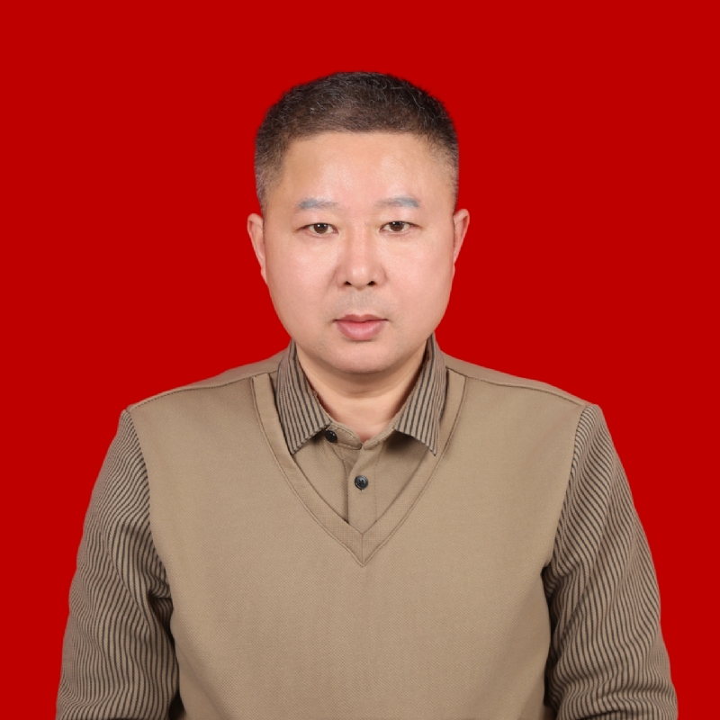 大鹏展翅的第一张照片--承德相亲服务中心