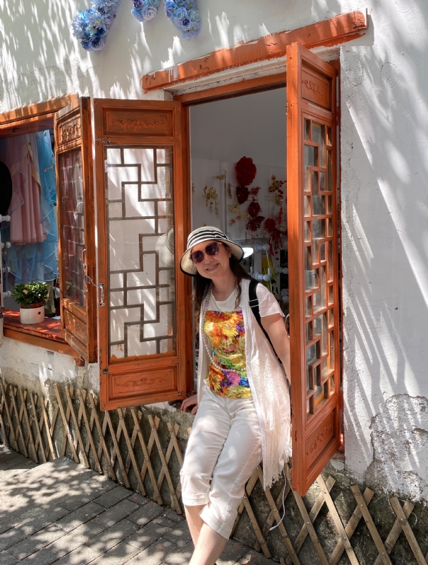 stella的第三张照片--承德相亲服务中心