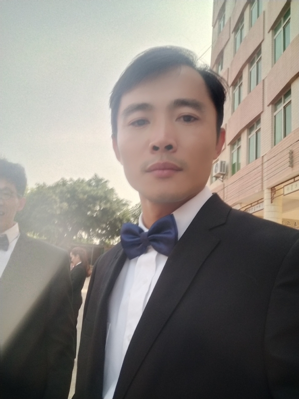 小陈的第二张照片--承德相亲服务中心